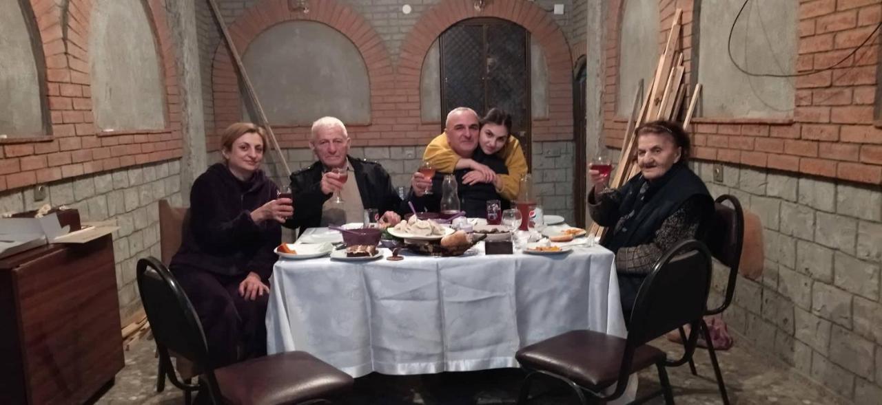Aparthotel Otin Tbilisi Exteriör bild