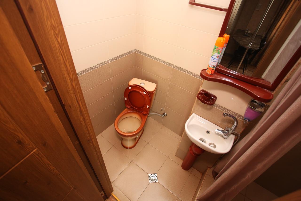 Aparthotel Otin Tbilisi Exteriör bild